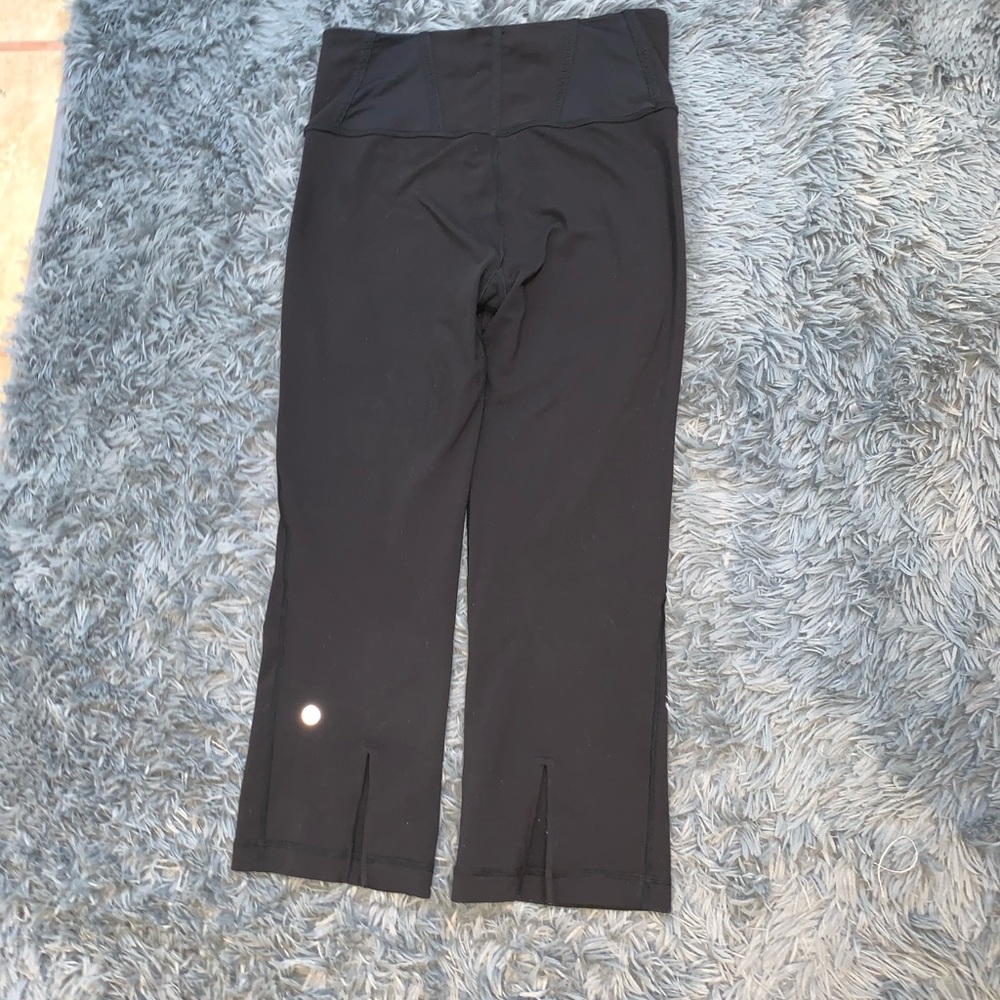SOLD: Lululemon High Waist Leggings 4 - Picture 7 of 9